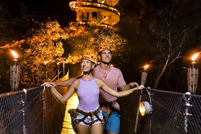 Visite nocturne Xplor Fuego au départ de Cancun avec dîner
